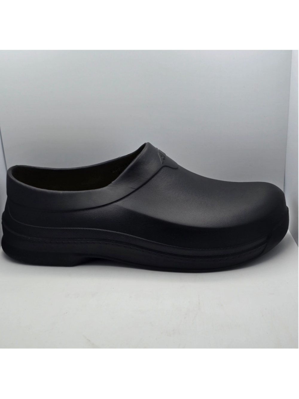 Men's Avia Black Slip-Resistant Work Mules Clogs 11 men's